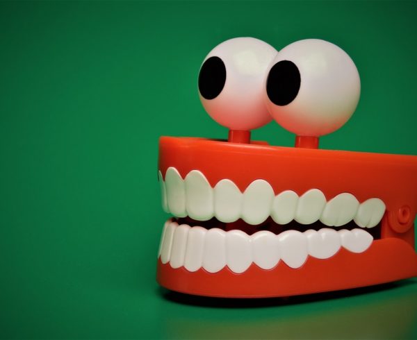 scared set of teeth