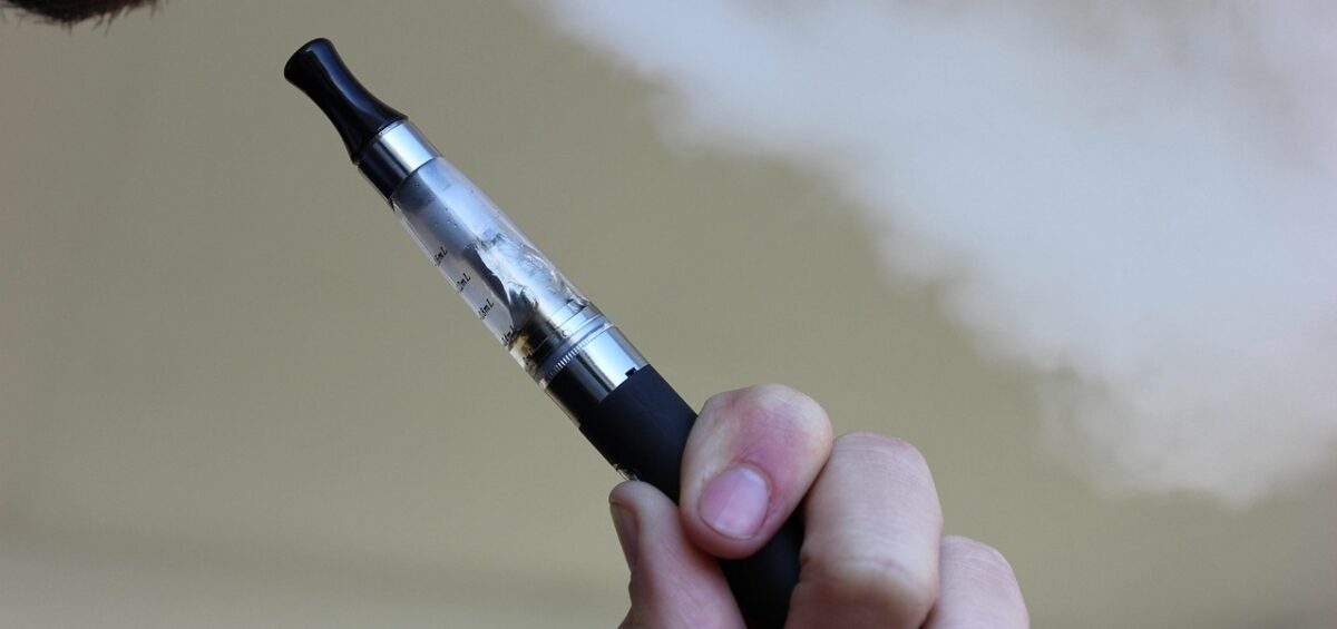 The Impact of Vaping on Your Oral Health
